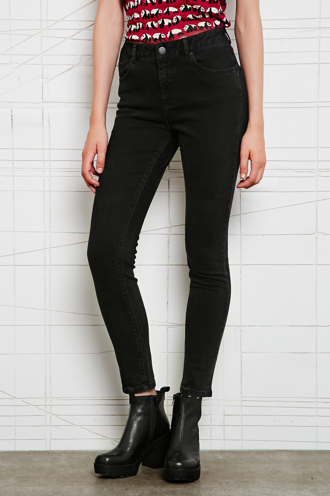 bdg high rise cigarette jeans