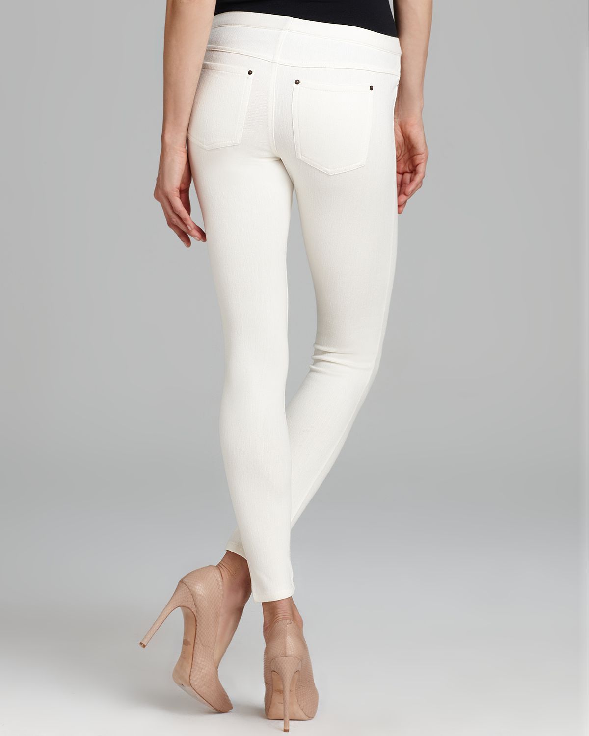 hue white leggings