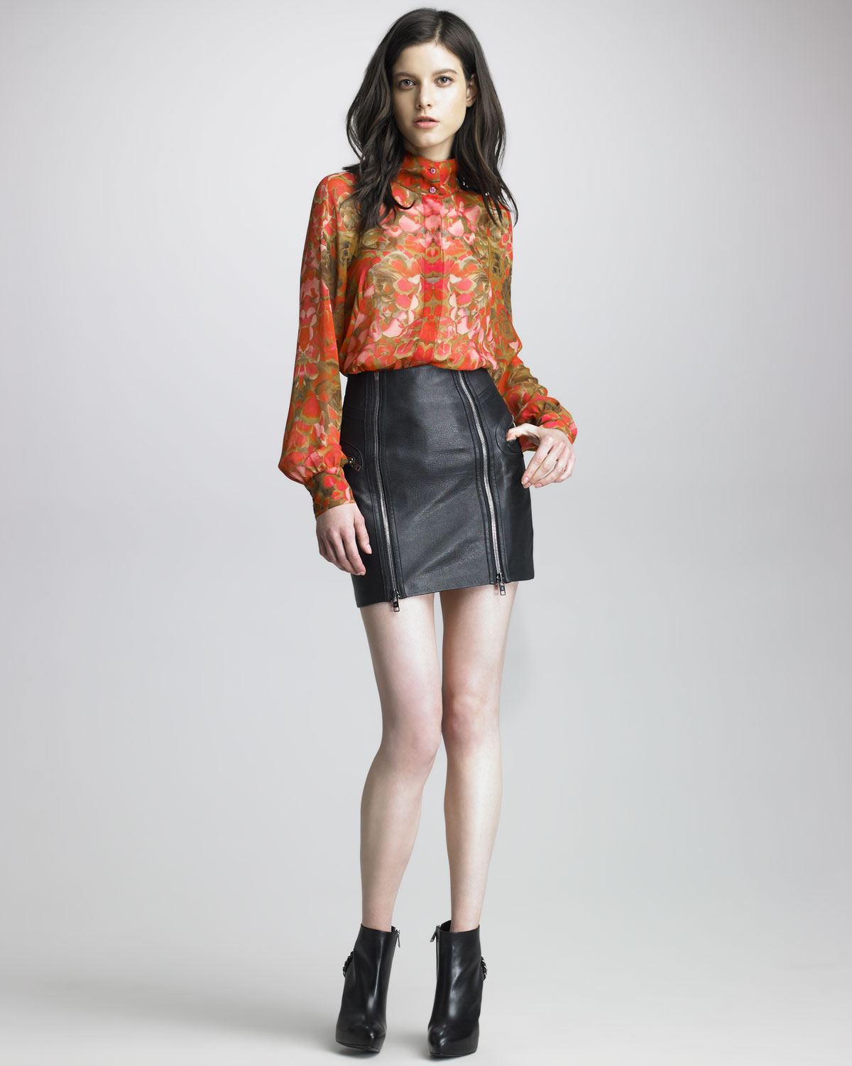 McQ Zipped Leather Miniskirt in Black Lyst