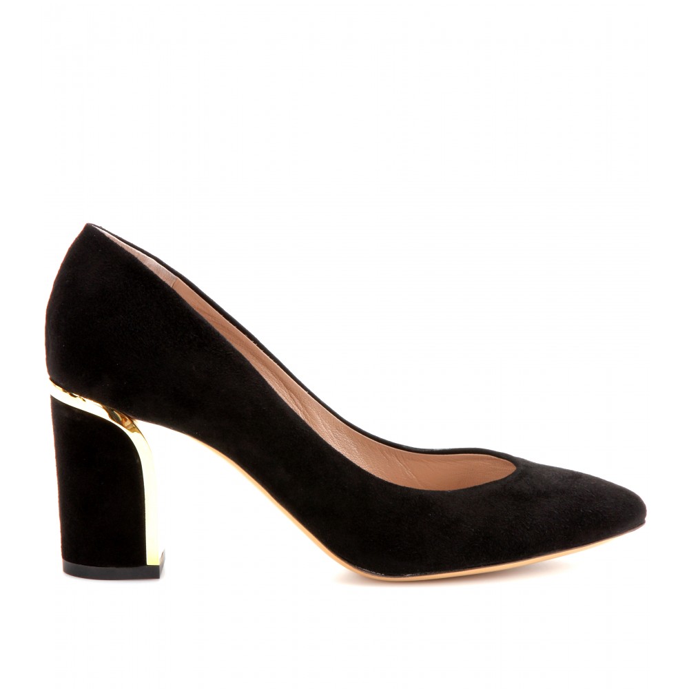 chloe black pumps