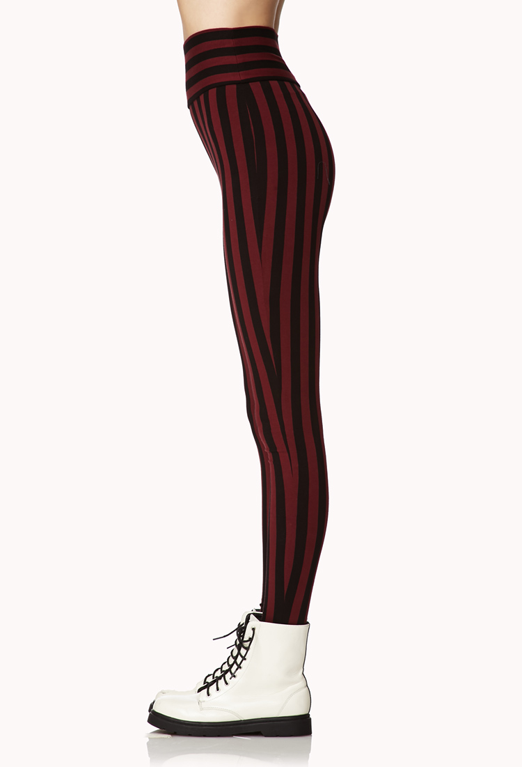 leggings with 2 stripes