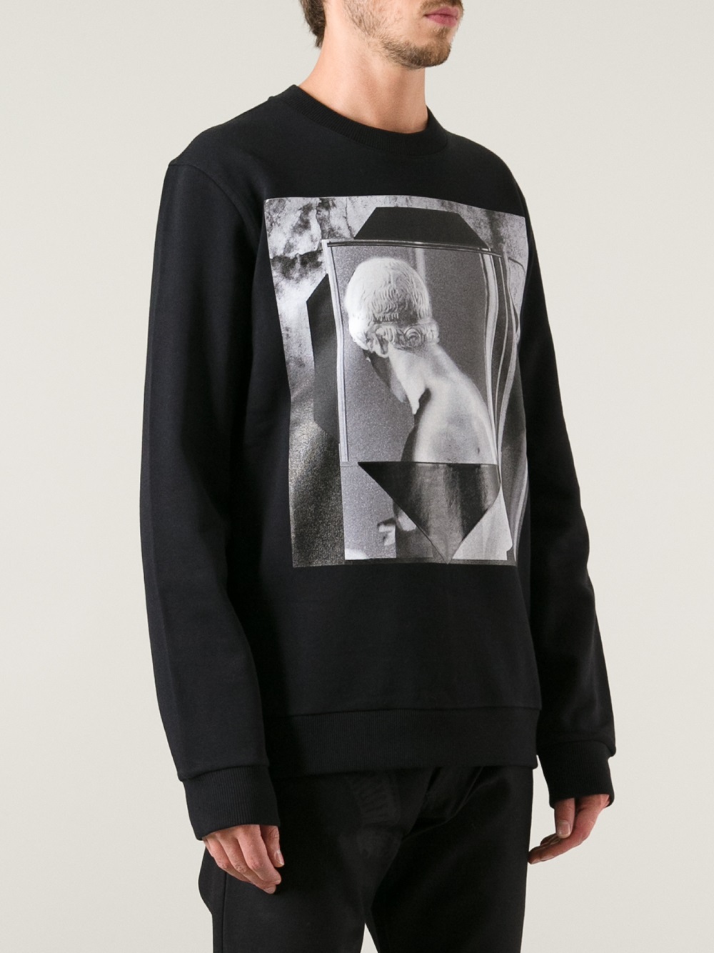 givenchy sweatshirt allu arjun