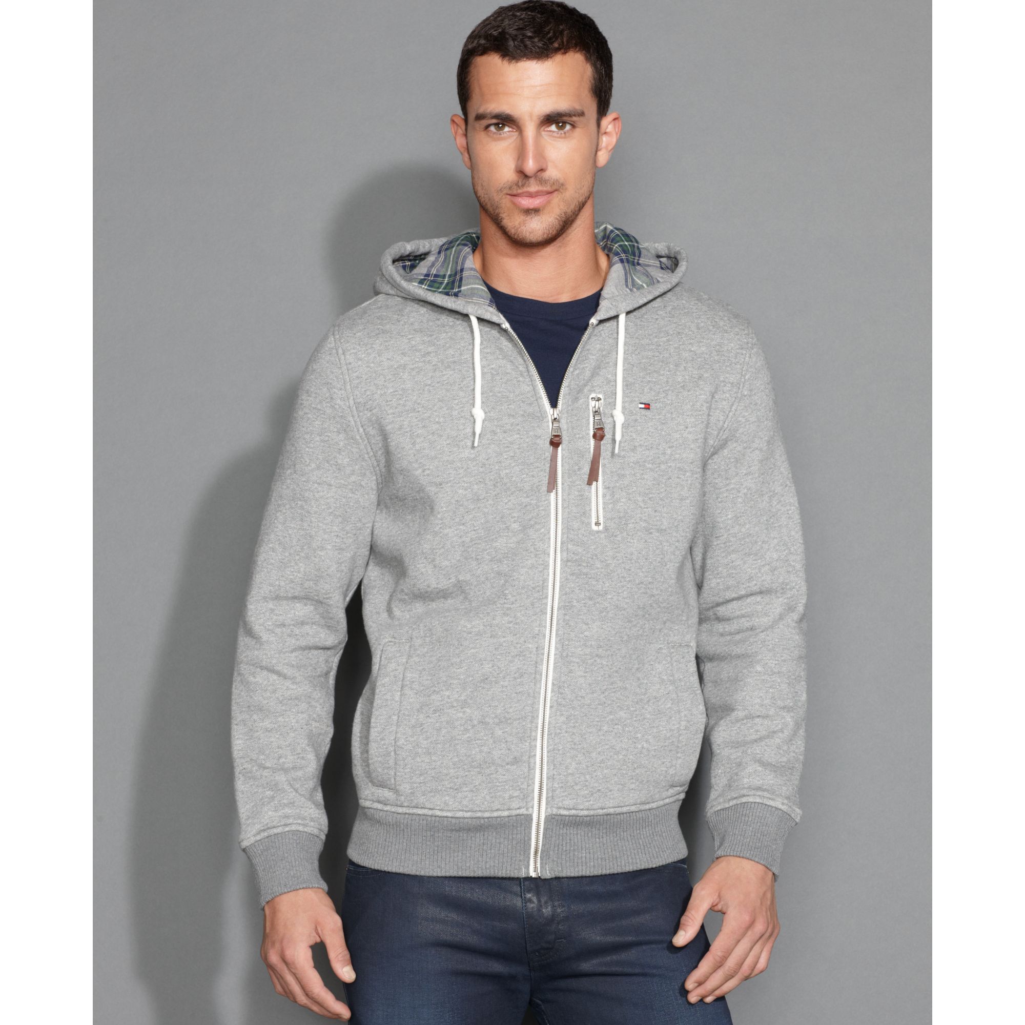 grey tommy hilfiger zip up hoodie