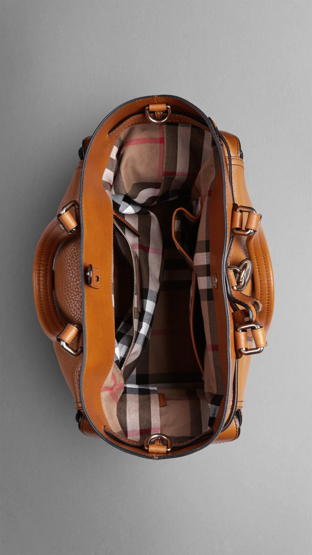 burberry medium belt detail leather tote bag