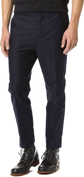 navy tapered pants