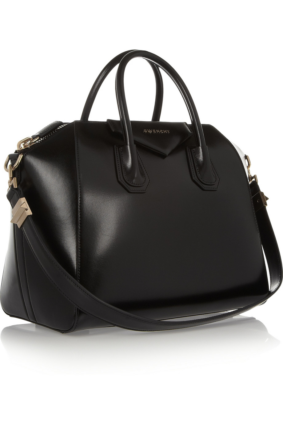 Givenchy Medium Antigona Bag in Shiny Black Leather - Lyst
