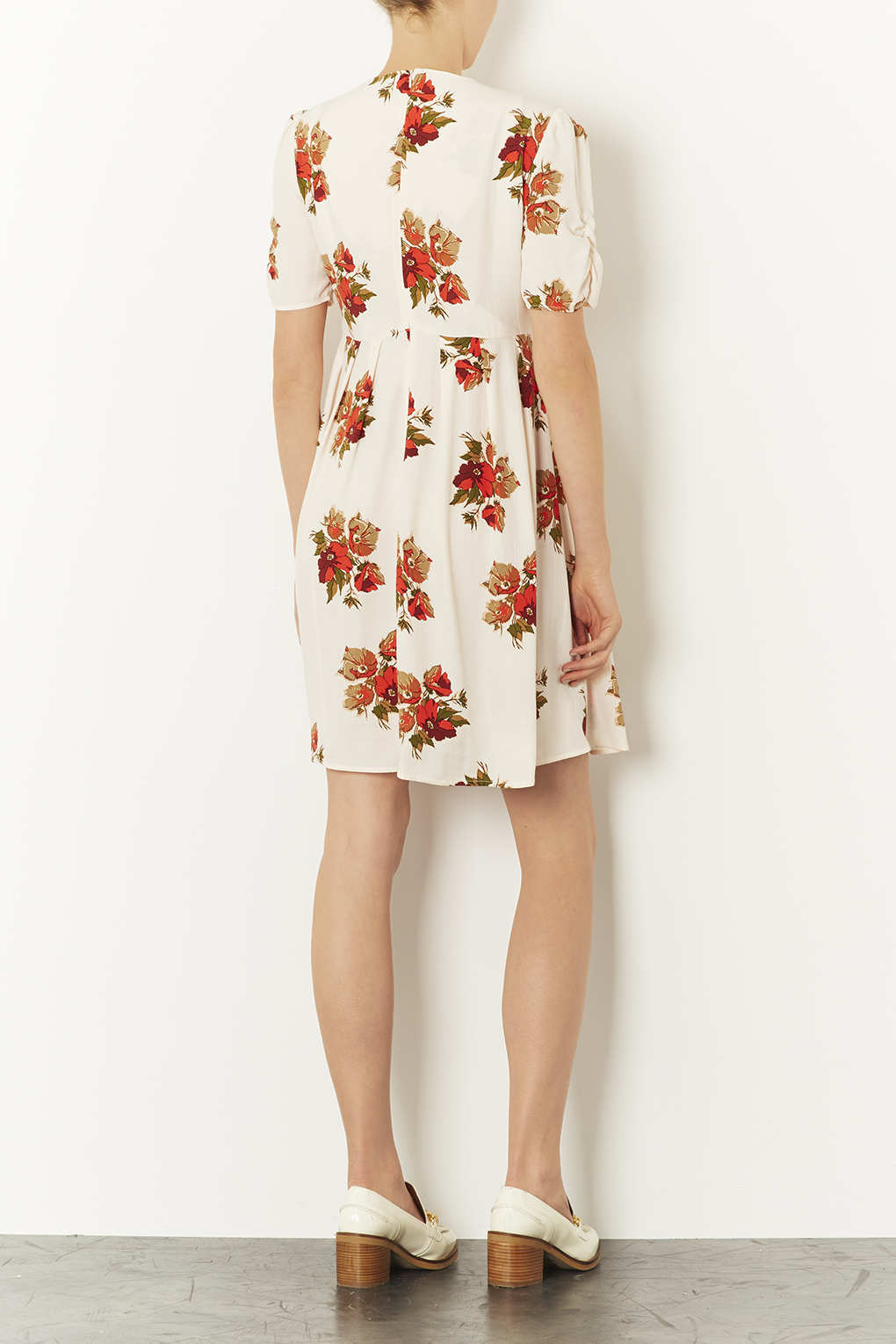 Maternity Autumn Floral Dress in Cream (Natural) Lyst