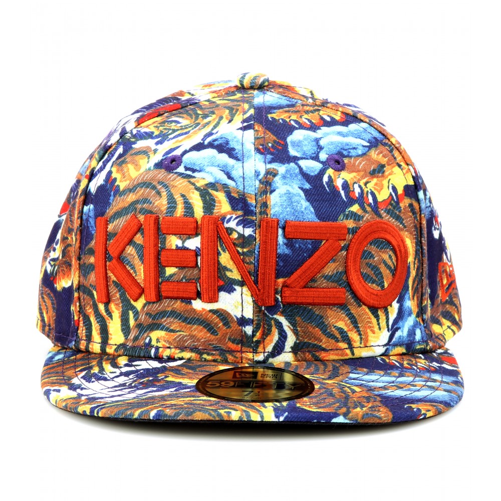 zara limited edition bucket hat
