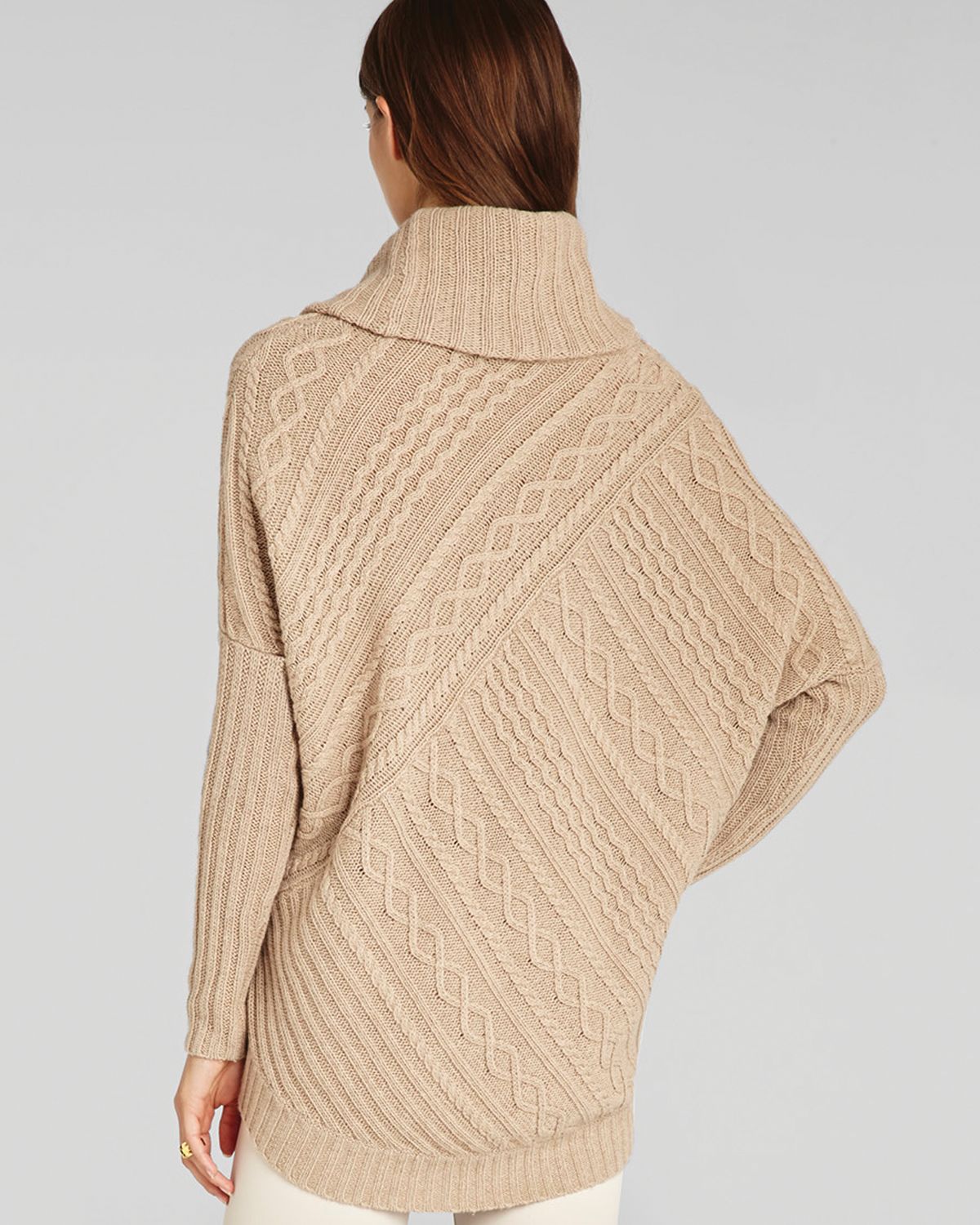 BCBGMAXAZRIA Sweater Linden Cable Knit in Heather Camel (Natural) - Lyst