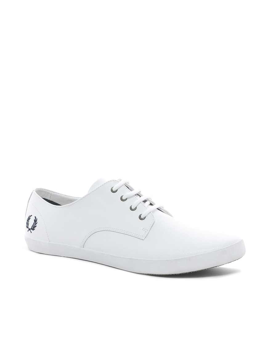 Fred Perry Foxx Leather Plimsolls in 
