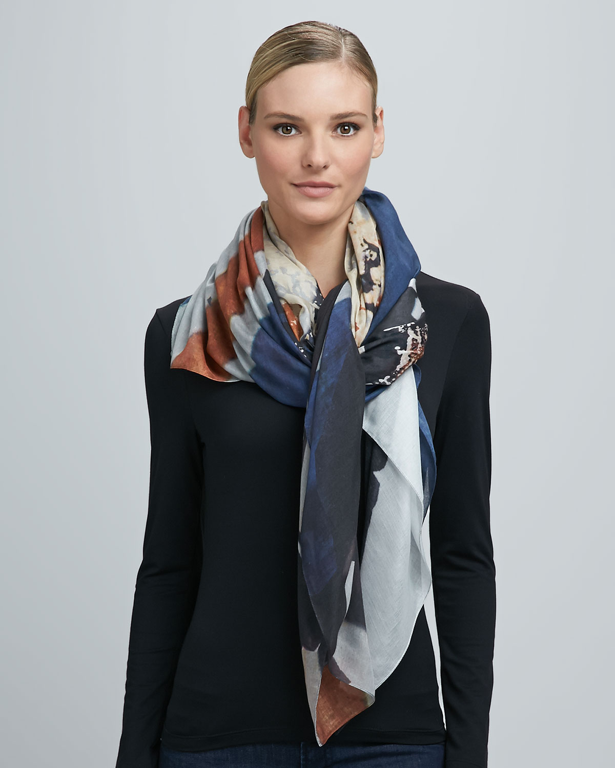 Alexander mcqueen Queen Elizabeth Portrait Scarf Navy Lyst