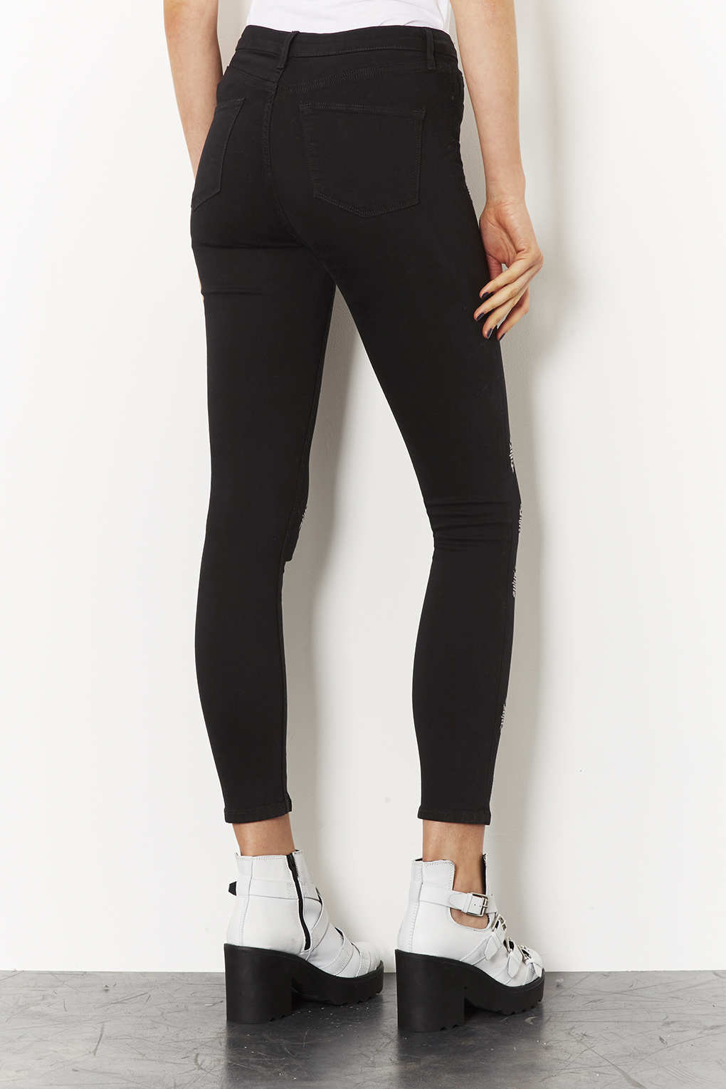 Moto Embroidered Jamie Jeans in Black Lyst