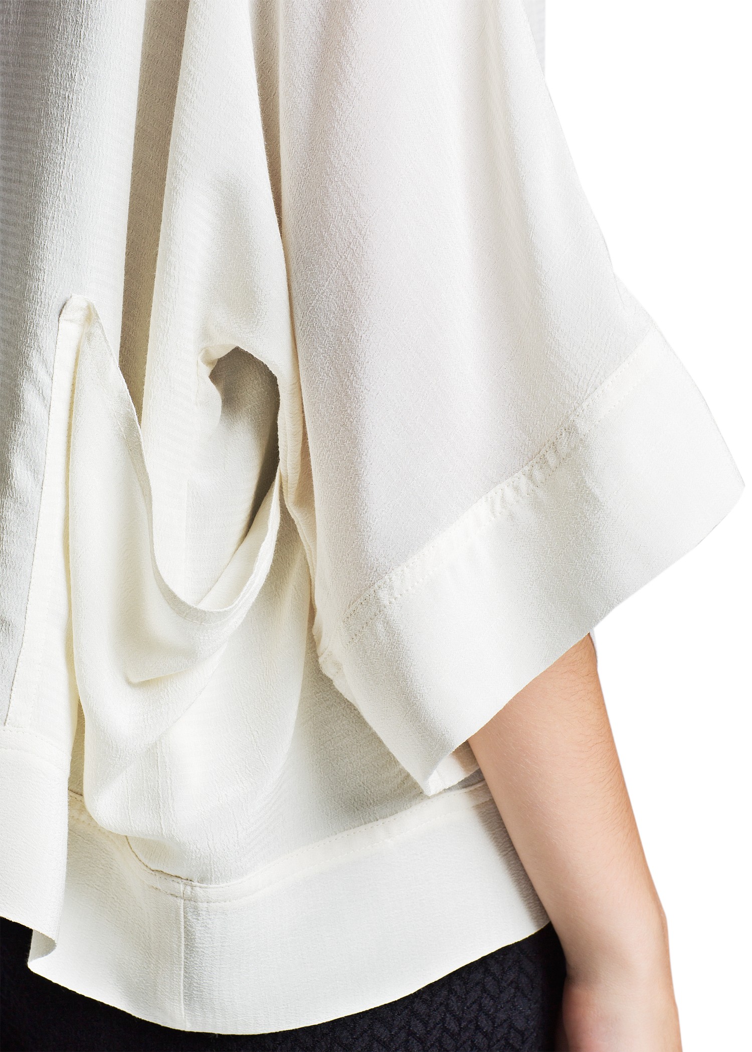 round neck loose fitting patch pocket blouses