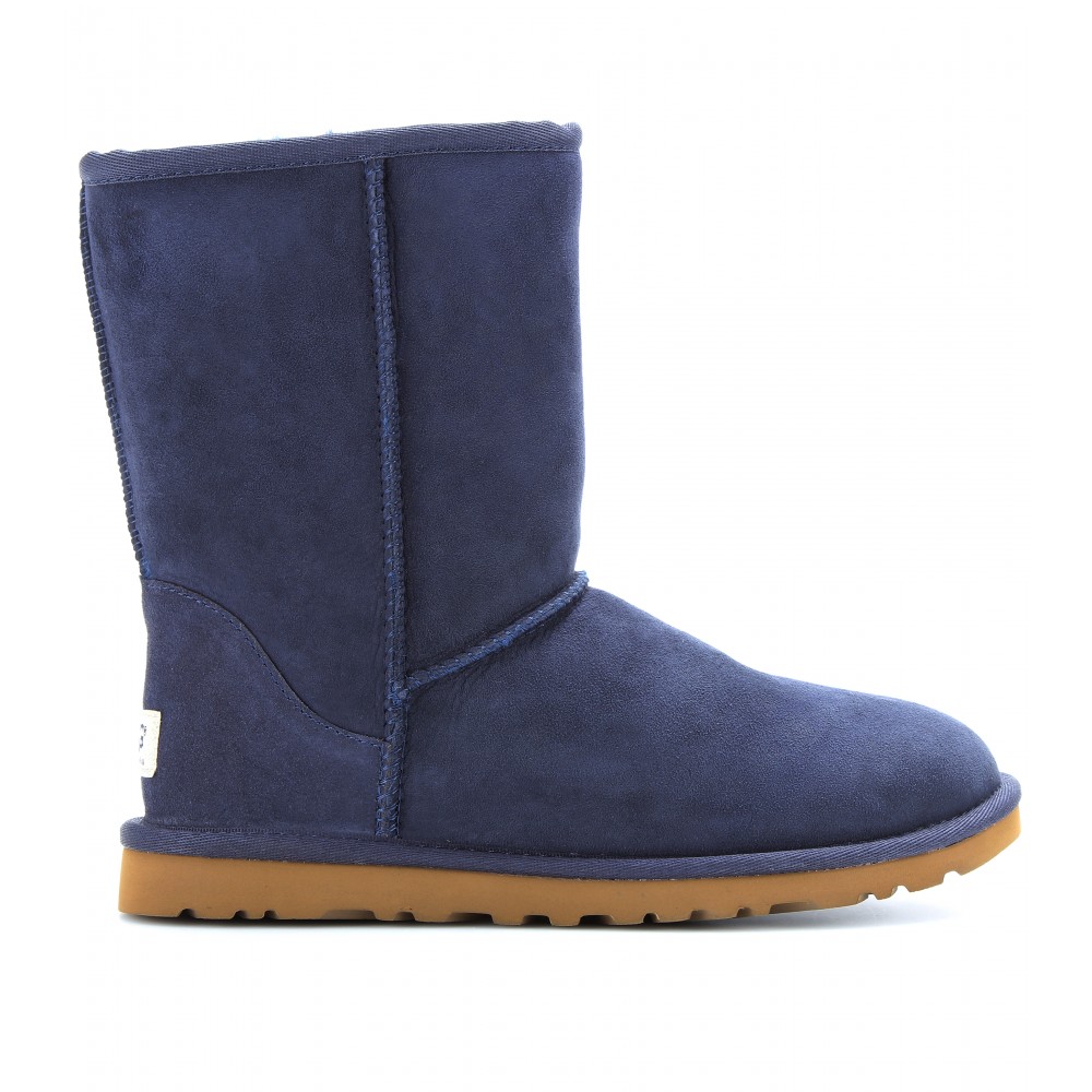 navy mini ugg boots