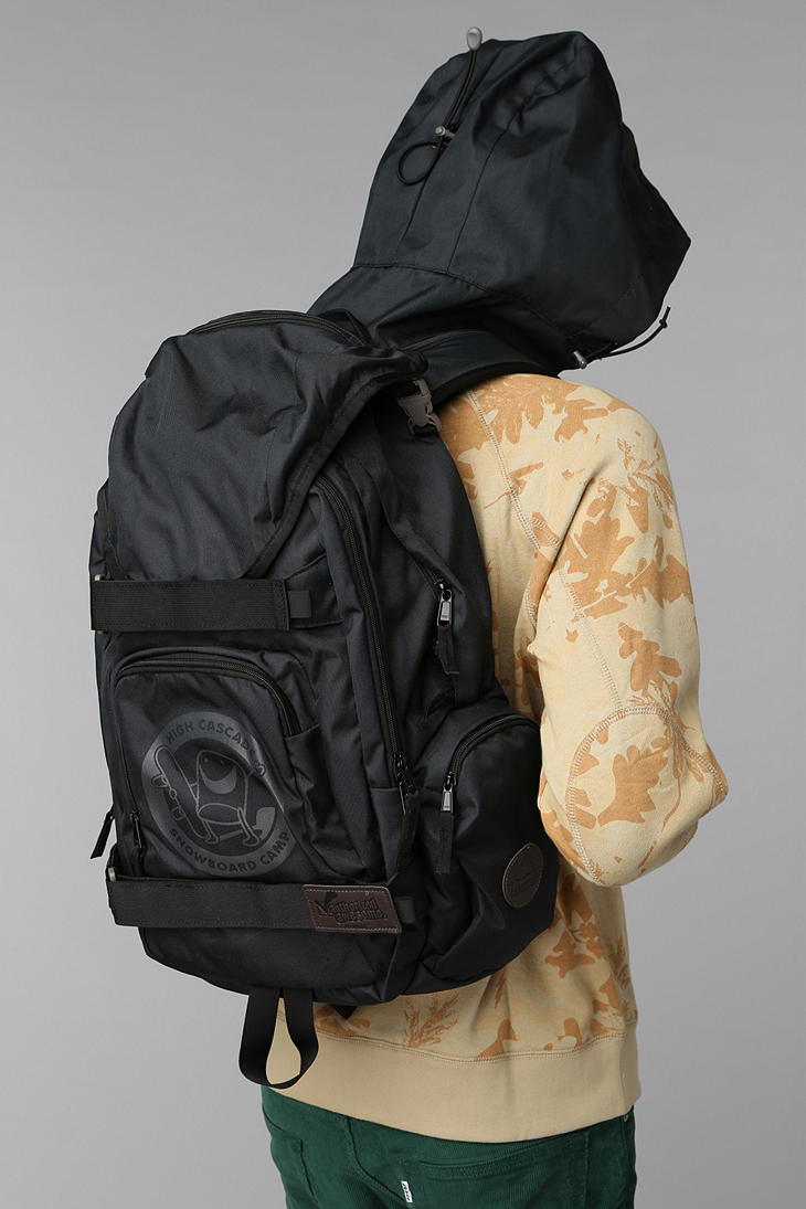 burton high cascade backpack