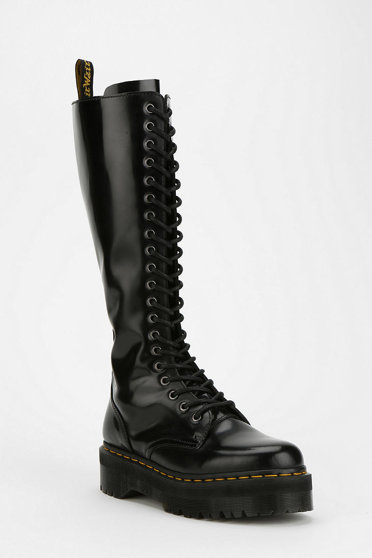 doc marten boots urban outfitters