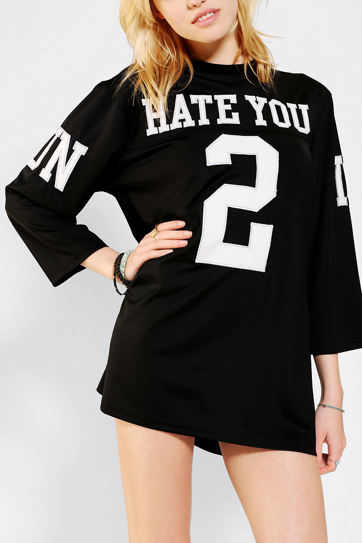 urban outfitters tee shirt