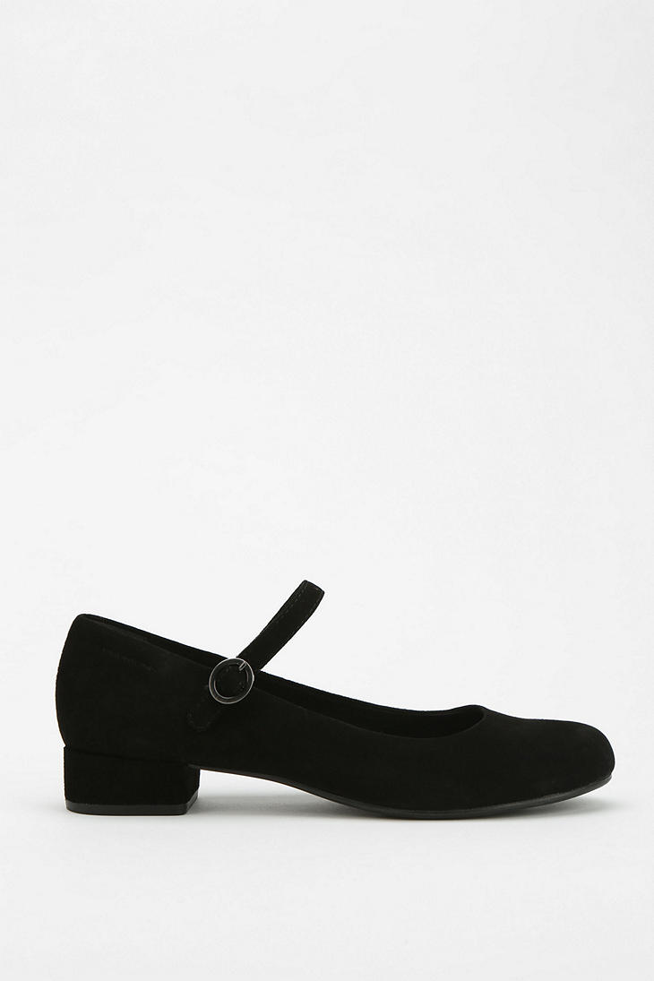 romanforfatter opskrift miste dig selv Urban Outfitters Vagabond Sue Suede Mary Jane in Black - Lyst