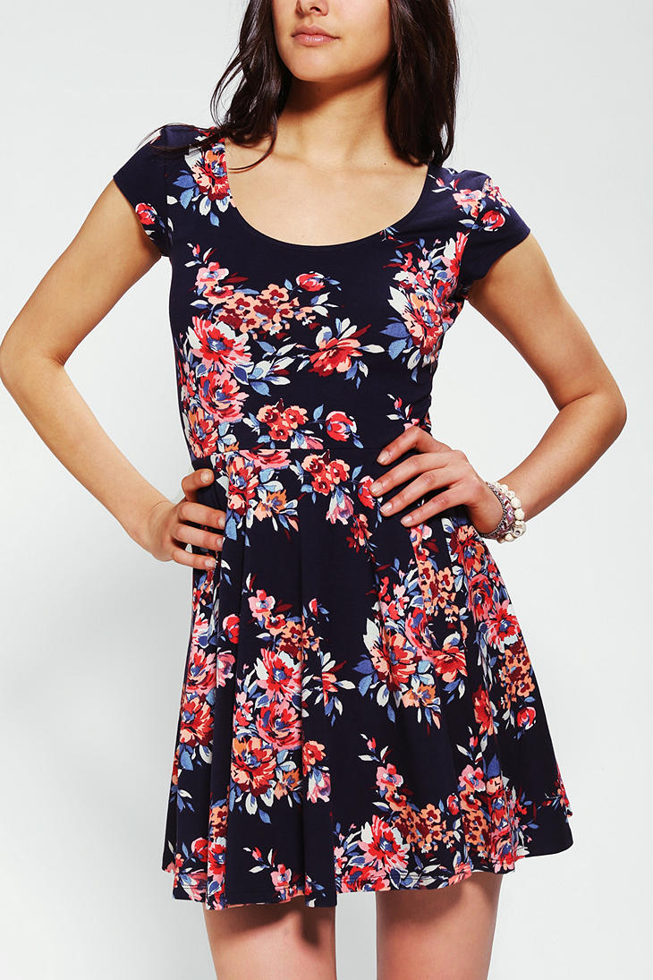 Urban outfitters Knit Floral Skater Dress in Blue | Lyst