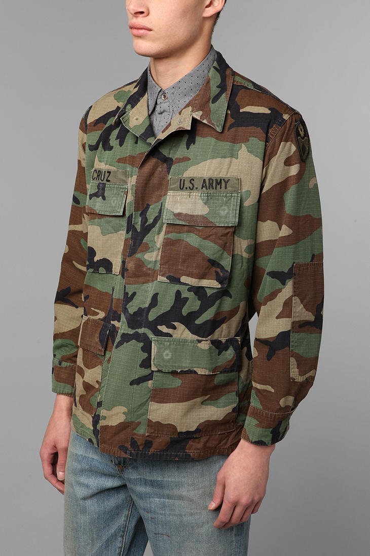 Urban Outfitters Urban Renewal Vintage Oversized Camo Jacket in Green for  Men | Lyst