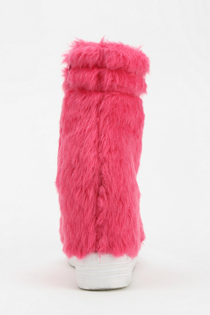 jeffrey campbell fur boots