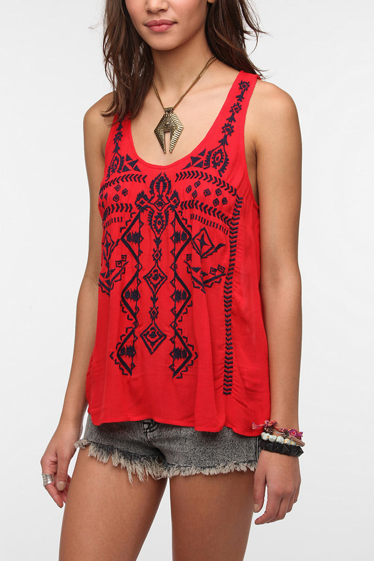 Lyst - Urban outfitters Ecote Split Back Embroidered Tank Top in Red