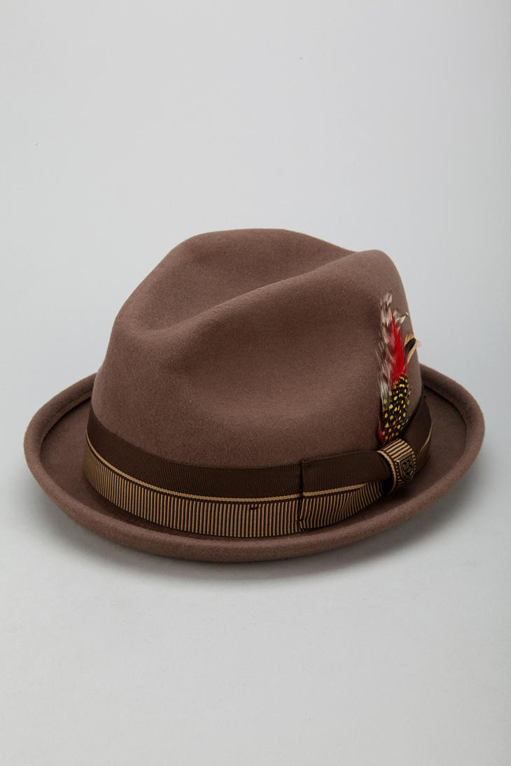 Urban outfitters cheap brixton hat