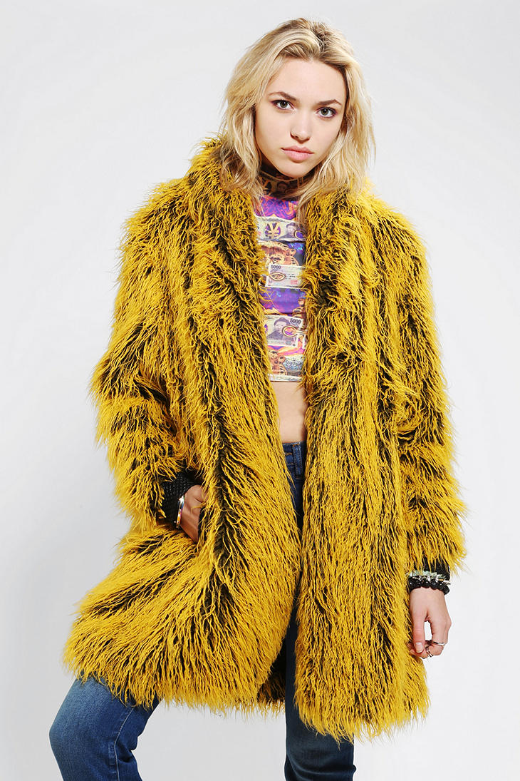 Lyst - Urban Outfitters Bitching Junkfood Nocolette Shaggy Faux Fur ...