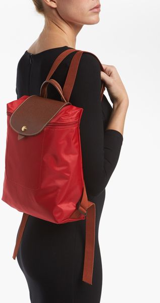 Longchamp 'Le Pliage' Backpack in Red (deep red)