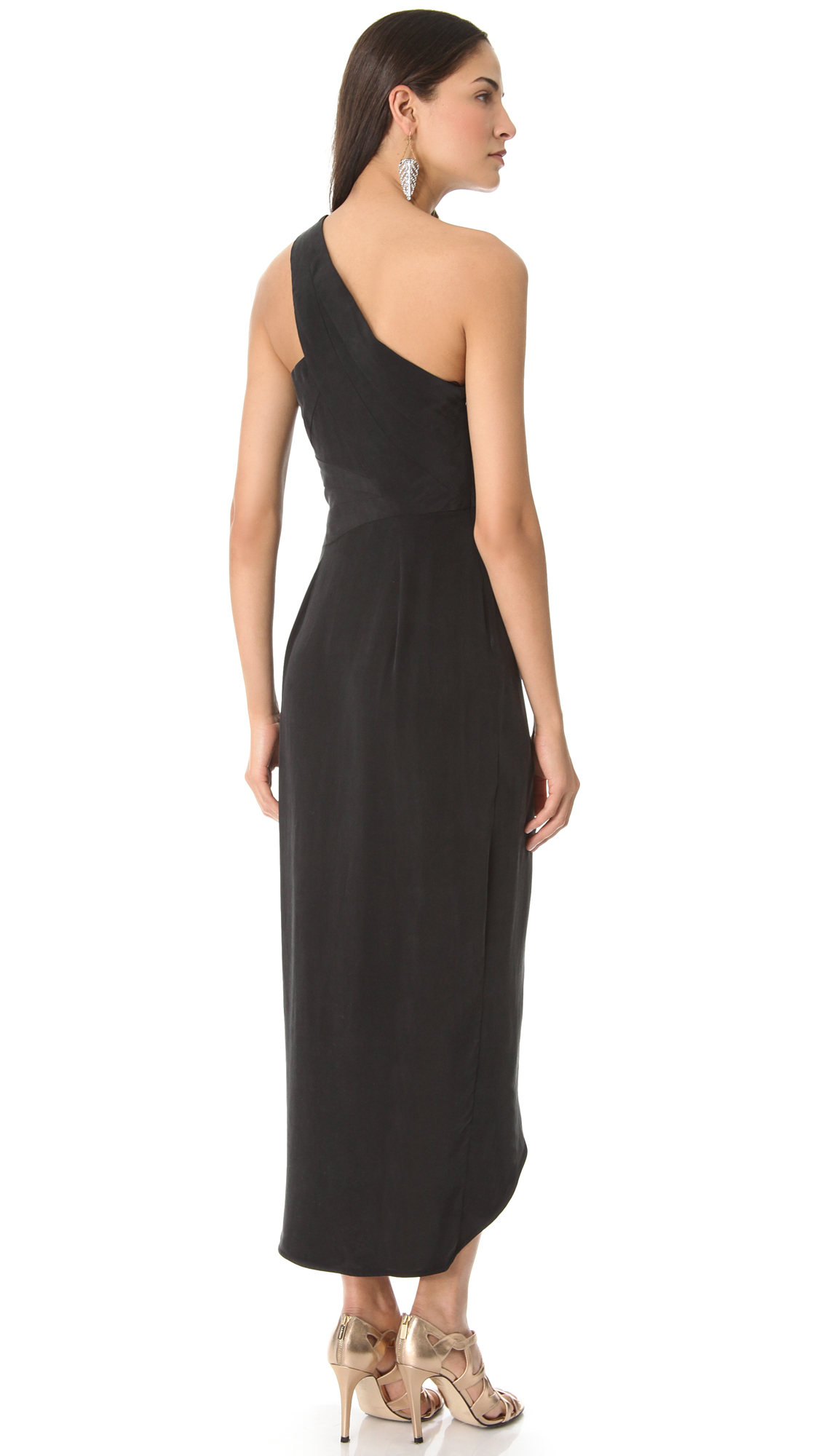 black one shoulder maxi
