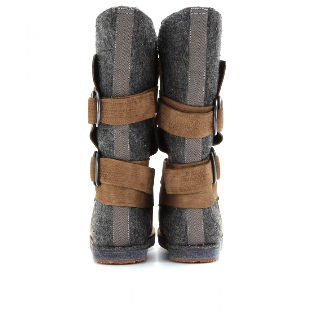 sorel chipahko blanket boots
