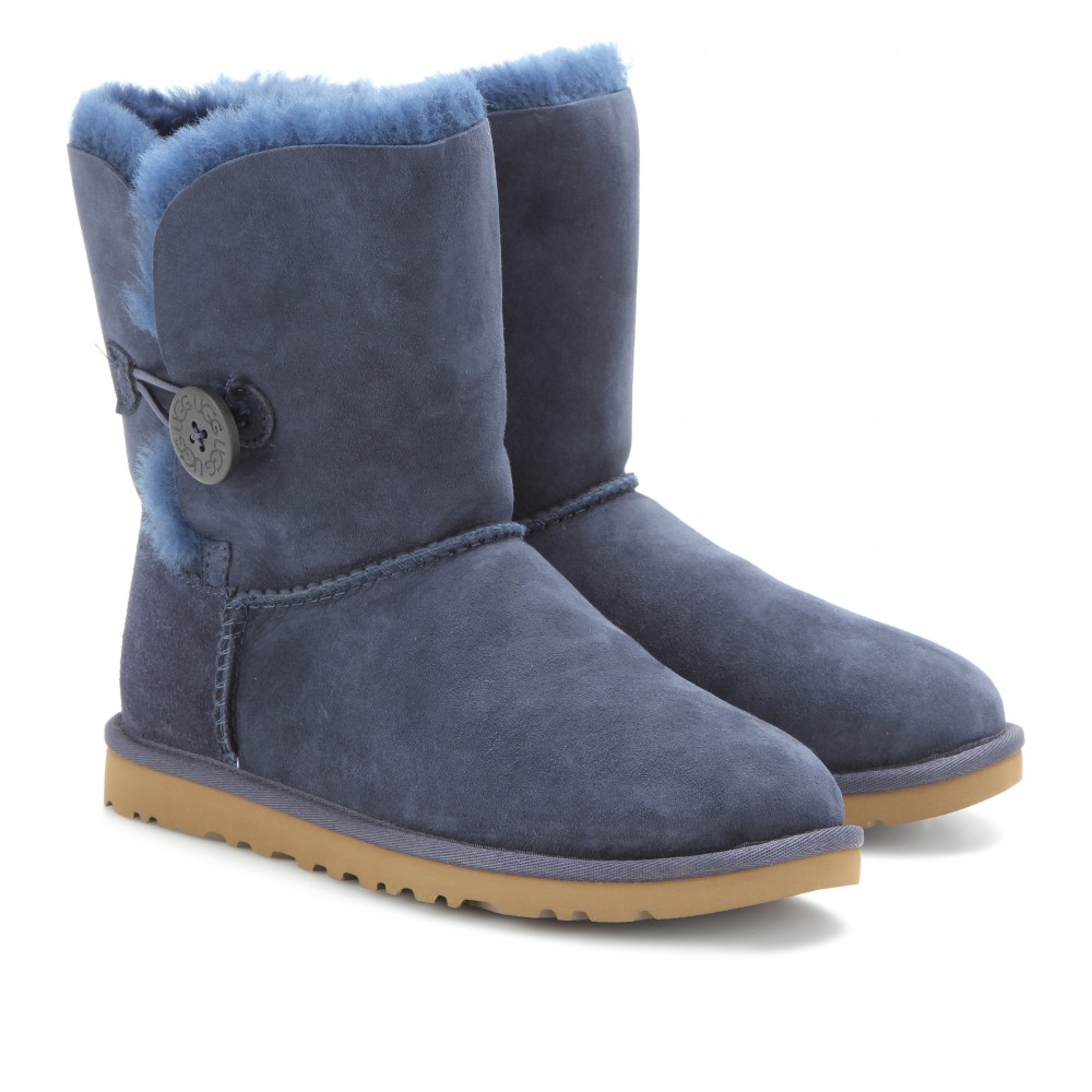 navy sheepskin boots