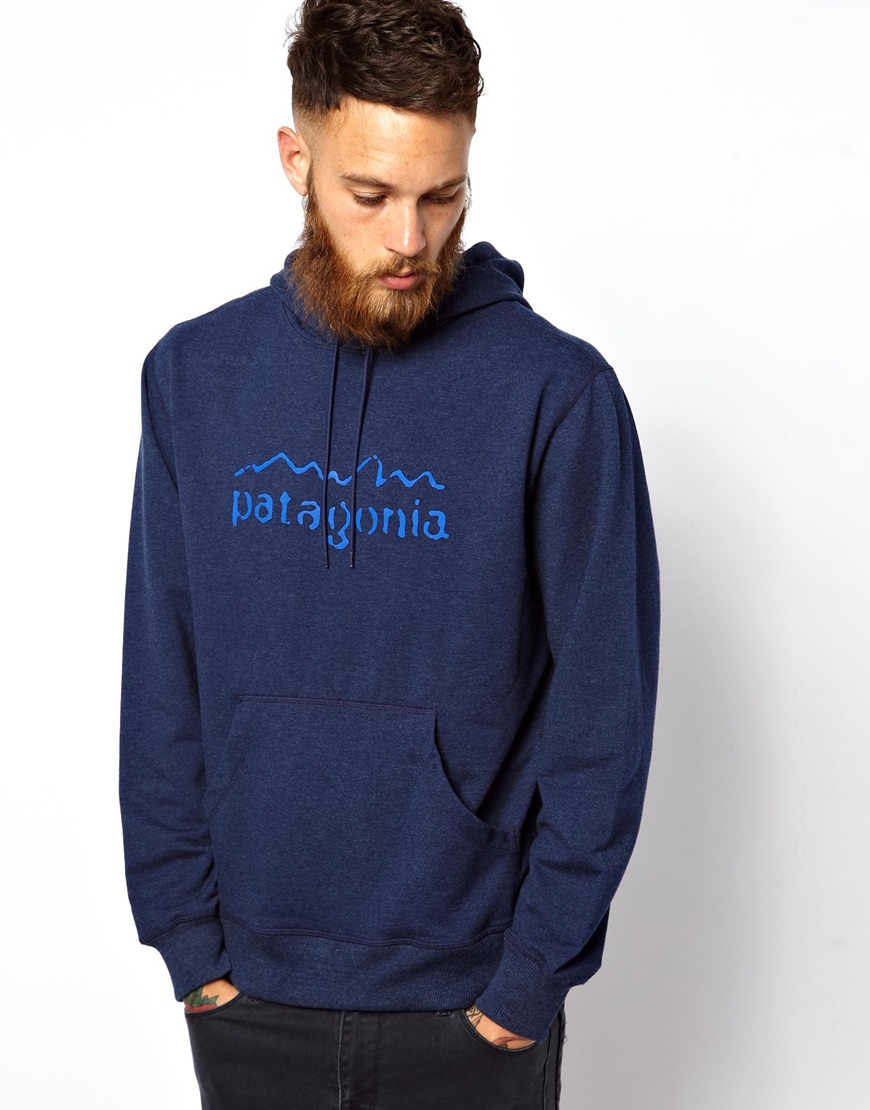 green patagonia sweatshirt