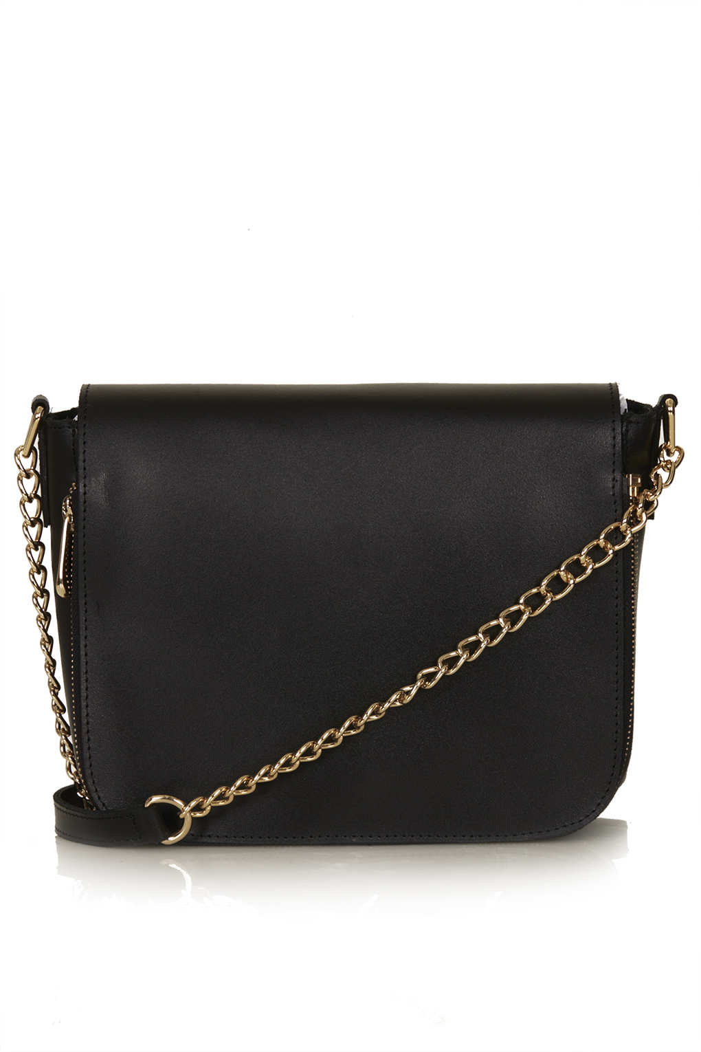 crossbody bag with chain strap