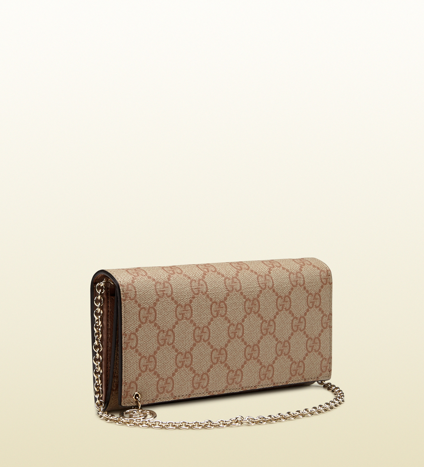 Gucci Gg Supreme Canvas Chain Wallet in Beige (Natural) - Lyst