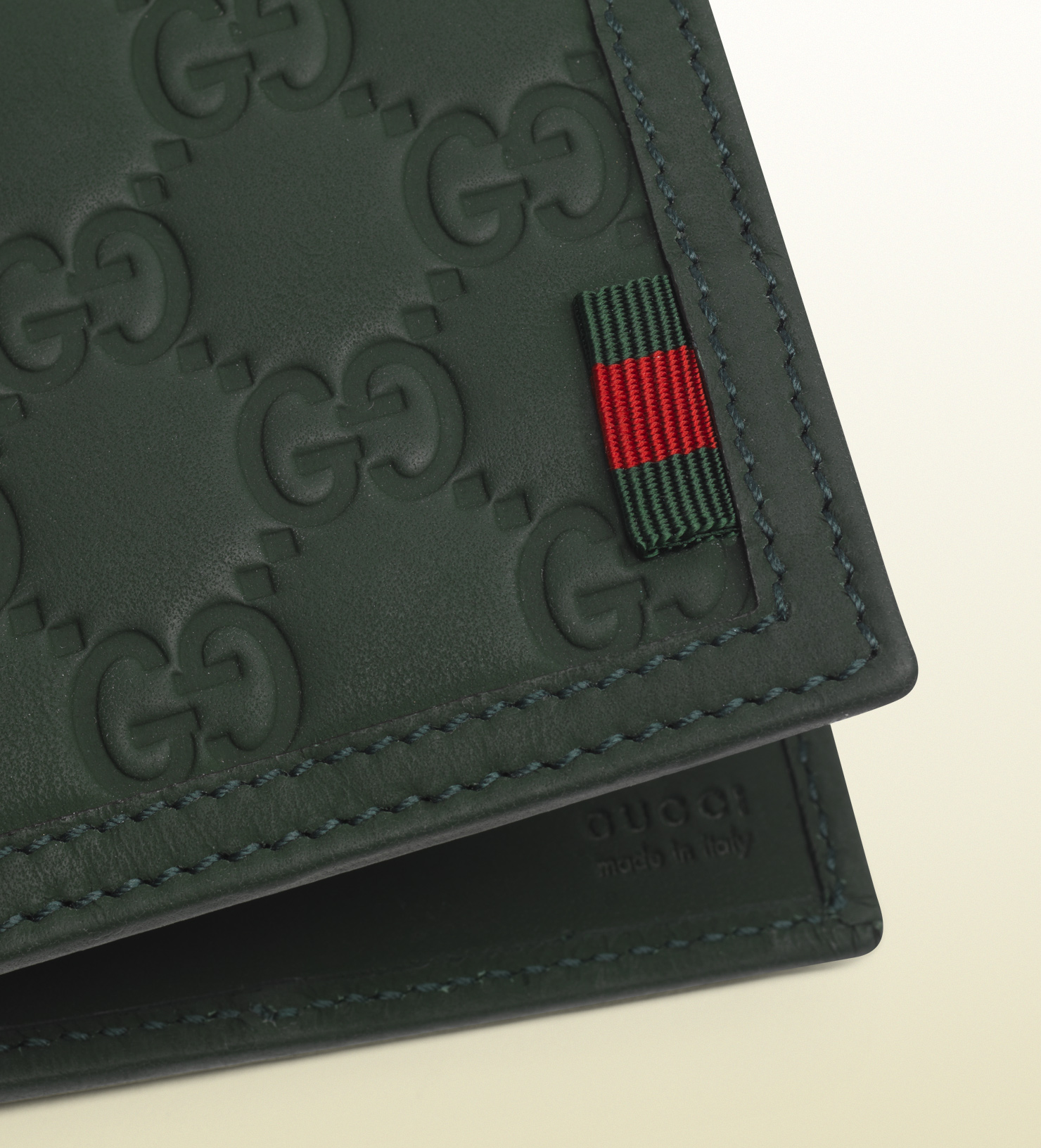 gucci velcro wallet