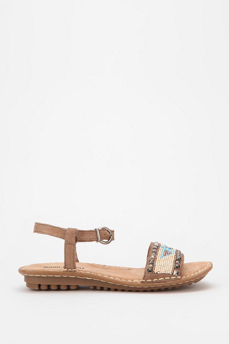 minnetonka beaded sandals