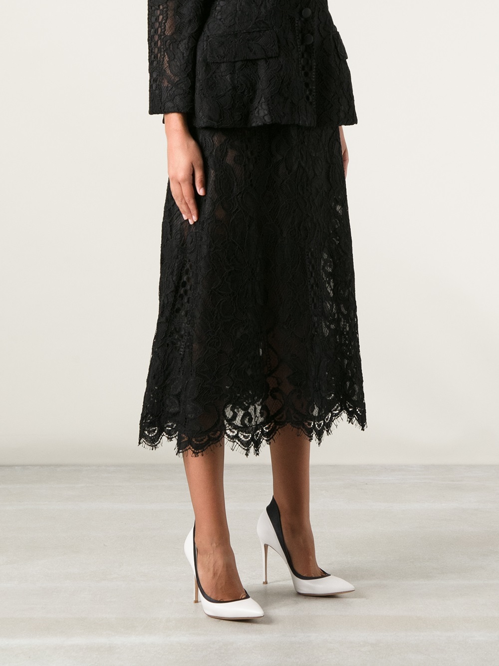 Dolce gabbana black lace cheap skirt