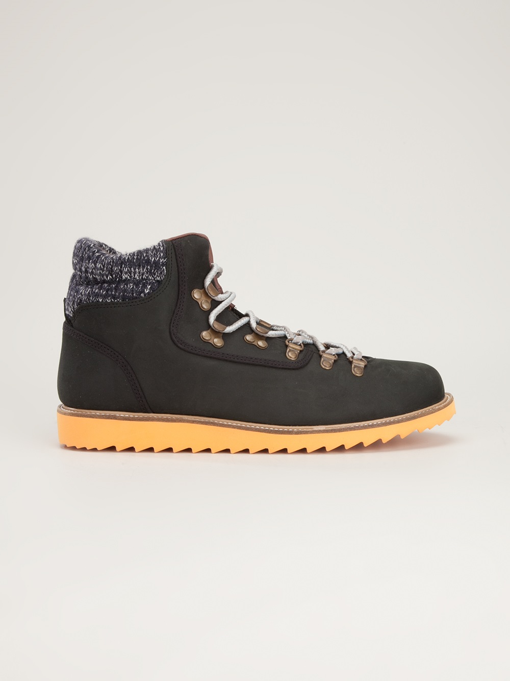 lacoste walking boots
