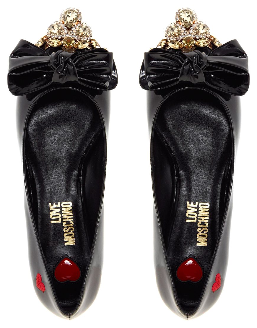 love moschino flat shoes