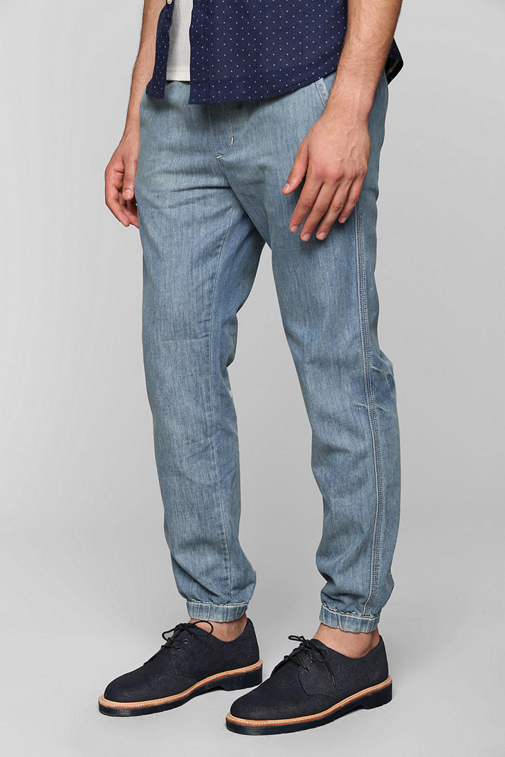 jogger pants outfitters
