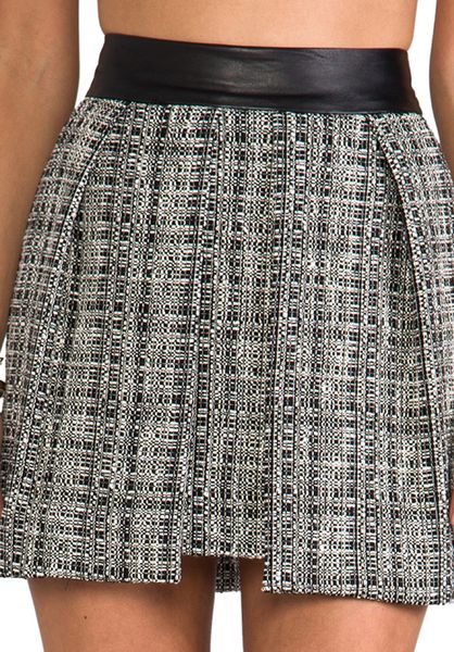 Milly Black and White Tweed Skirt in Black in Gray (Black) | Lyst