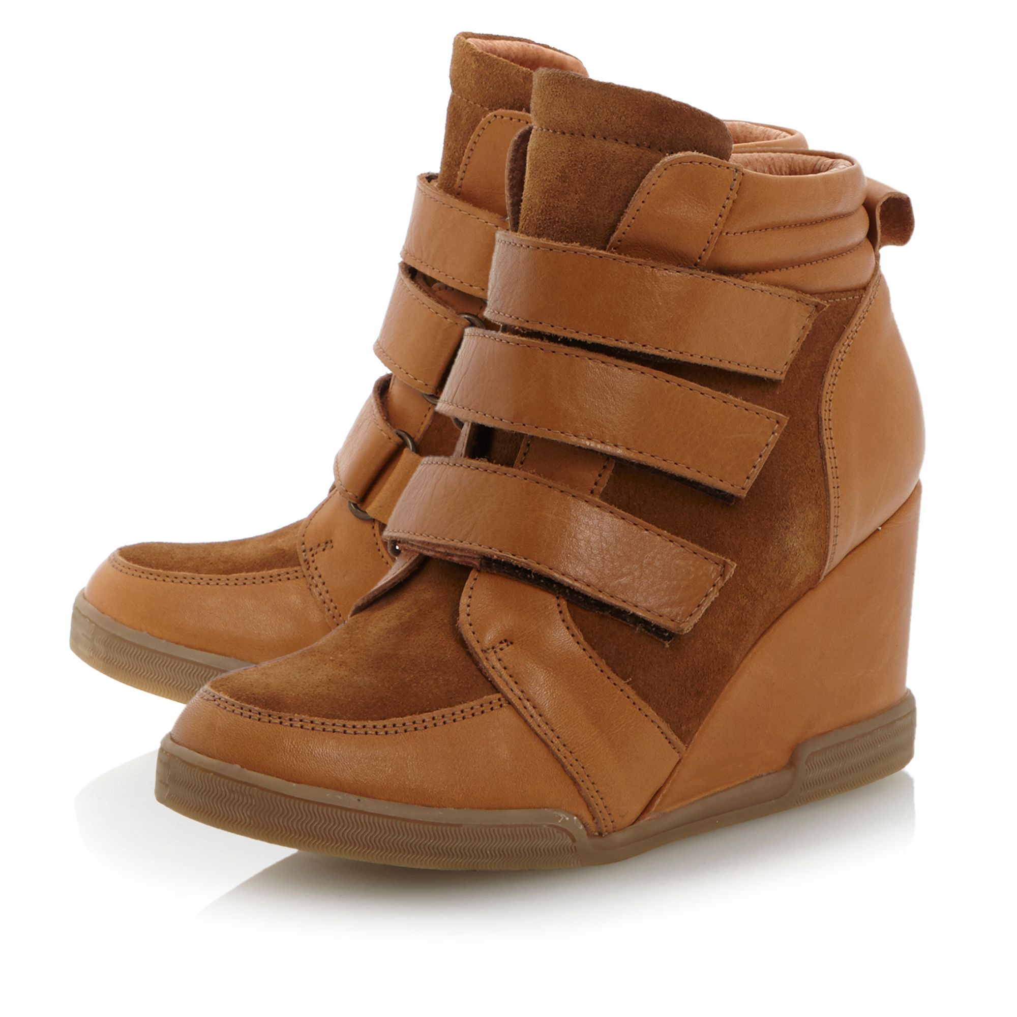 dune tan wedges