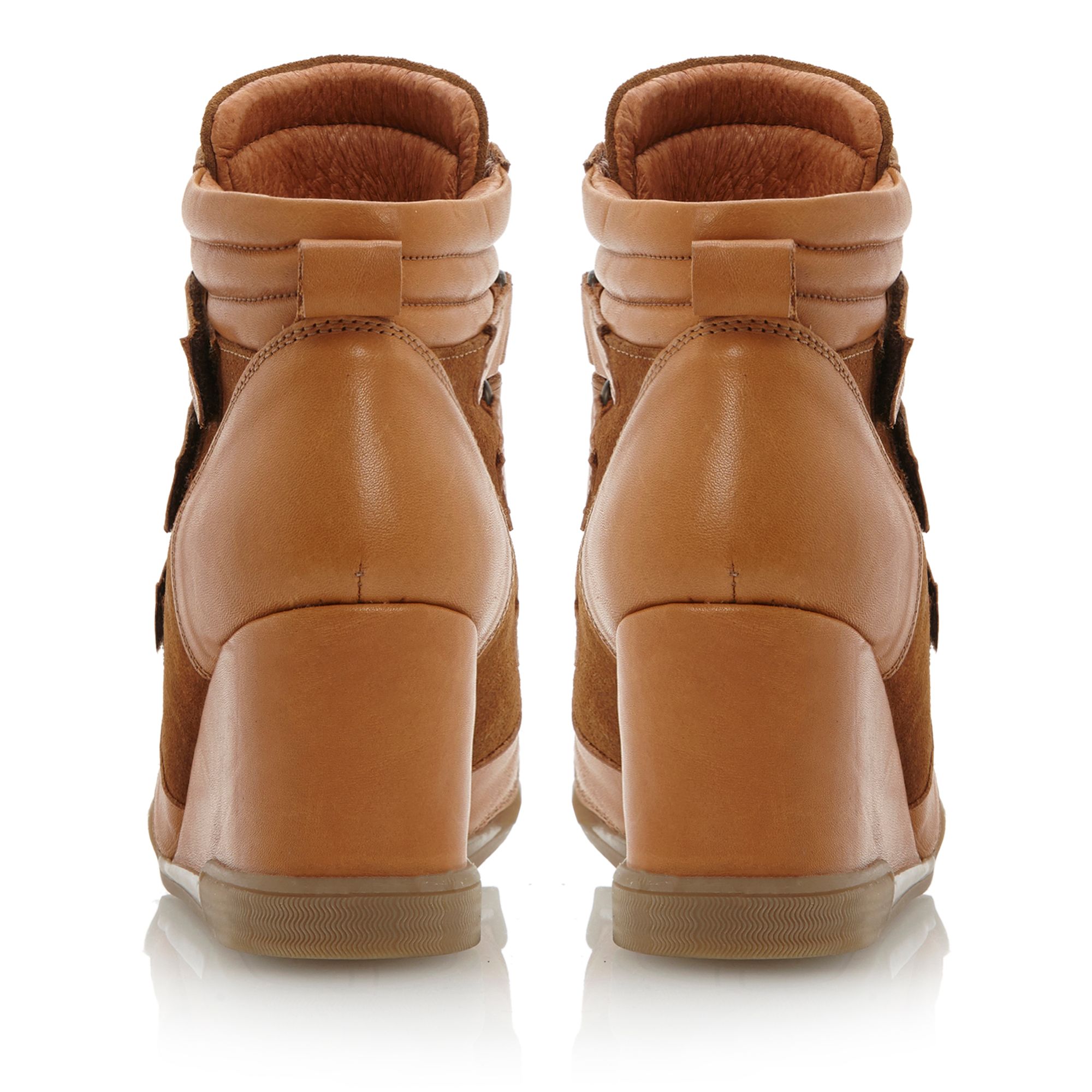dune tan wedges