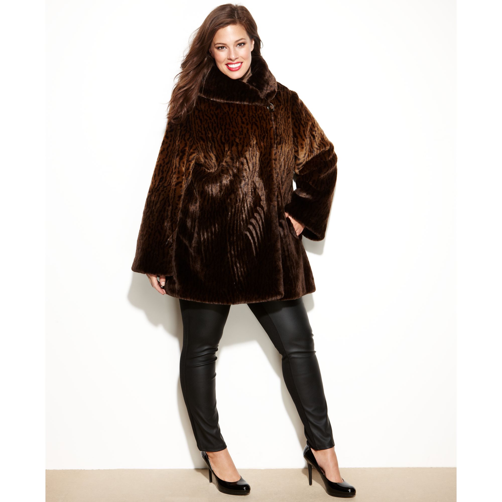 Plus Size Fur Coat - Tradingbasis
