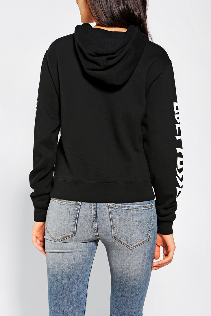 black hoodie urban