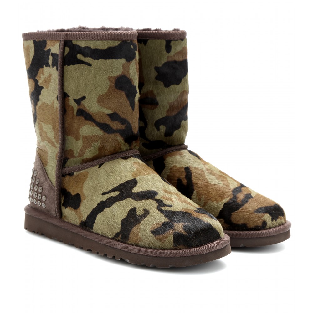 UGG Rowland Pony Hair Camouflage Short Boots in Green - Lyst