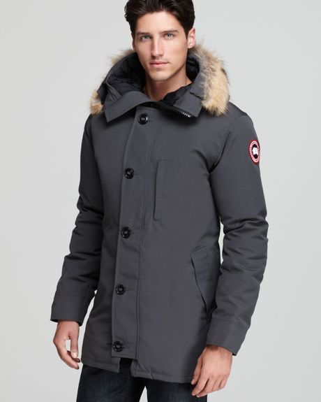 Canada Goose Chateau Parka with Fur Hood in Gray for Men (Graphite) | Lyst