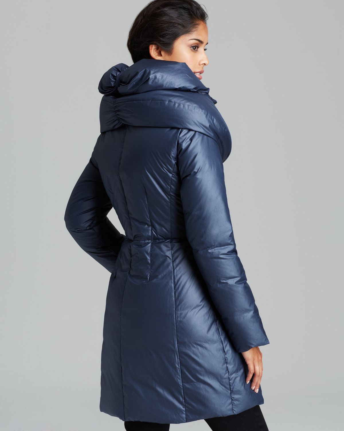 Elie Tahari Coat Vivianne Double Pillow Collar Puffer In Blue Lyst