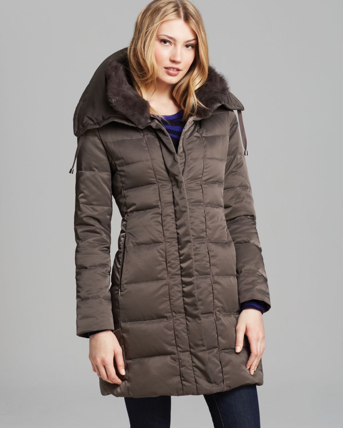 Lyst - Elie Tahari Quilted Down Coat With Fur Collar in Gray